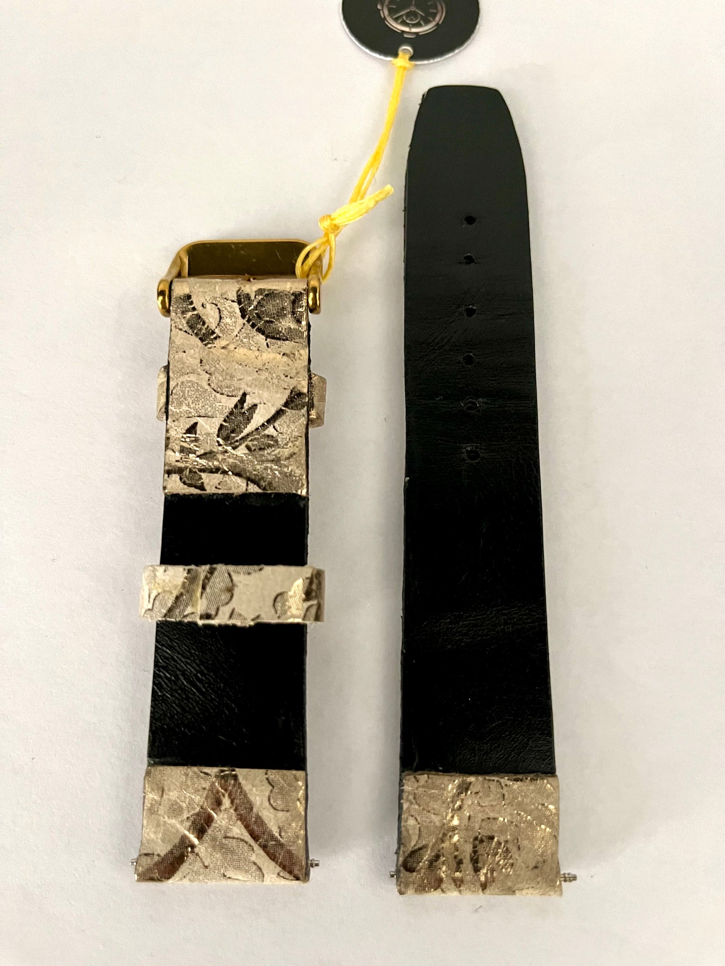 vista pelle interna Cinturino artigianale per Apple watch in pelle floreale beige e oro