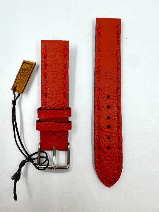 Vista frontale Cinturino Artigianale in Pelle Rossa con Cuciture Tono su Tono – 18mm