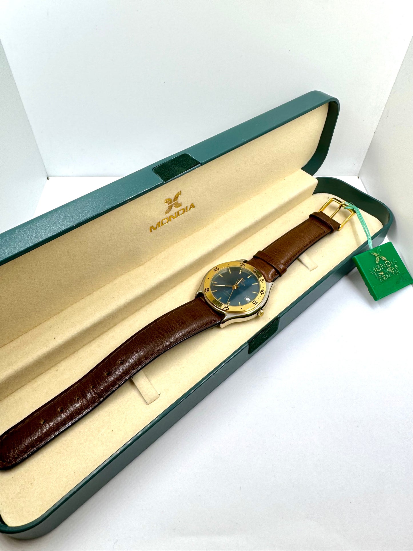 Mondia Mistral 91277 – Automatic Swiss Made, Un Classico Anni '90 NOS