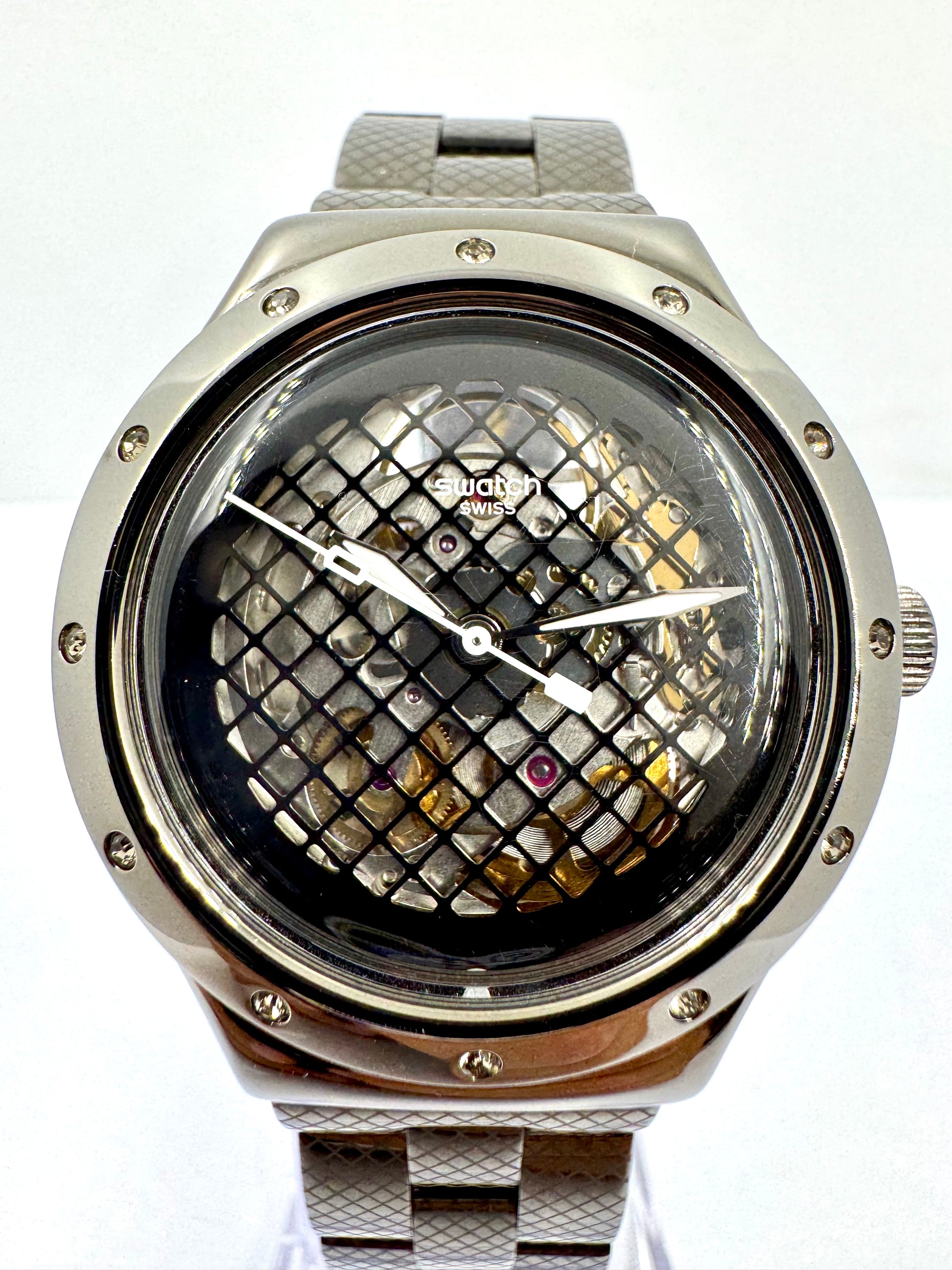 zoom del dial Orologio Swatch VATEL Automatico – Ref. YAB101G