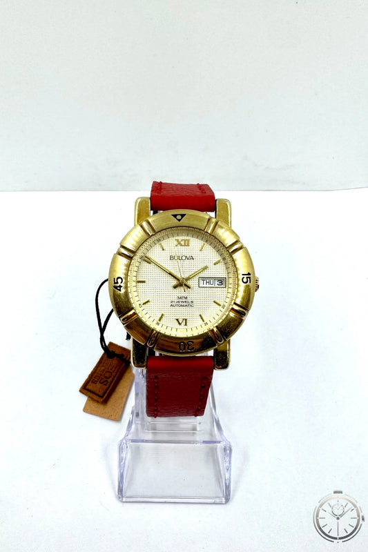 vista frontale Orologio Bulova Calendar Automatic – 38 mm