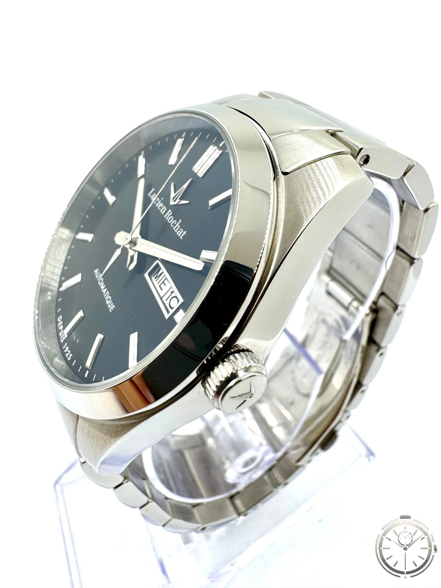 dettaglio corona logata orologio Lucien Rochat Léman R0423114004