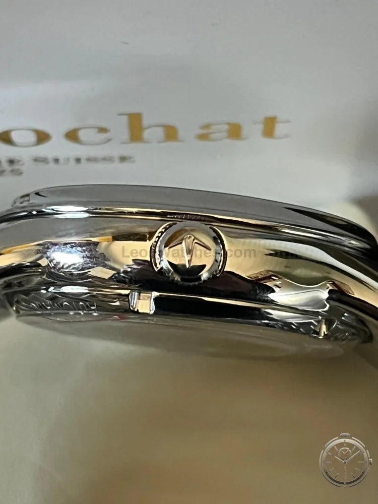dettaglio corona logata Lucien Rochat Montreux R0423115001