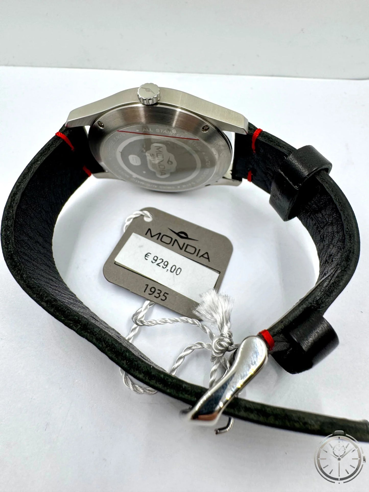 vista da steso orologio Mondia Swiss 0220 Automatic
