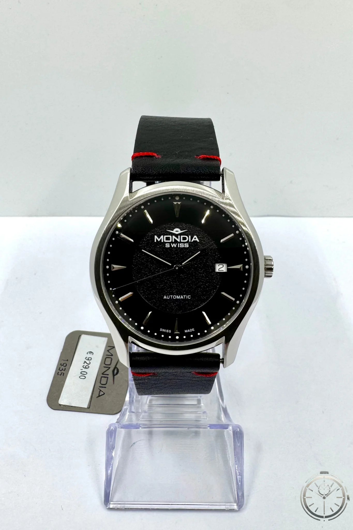 vista frontale orologio Mondia Swiss 0220 Automatic