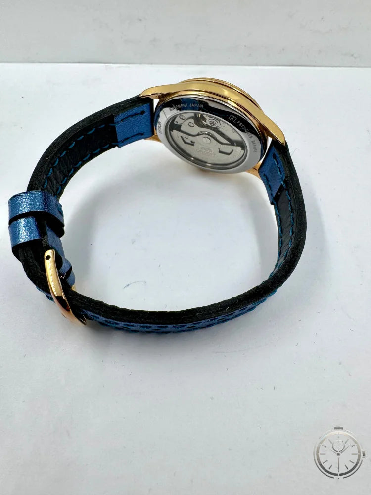 vista da steso orologio ORIENT Automatic Open Heart Blue Moon