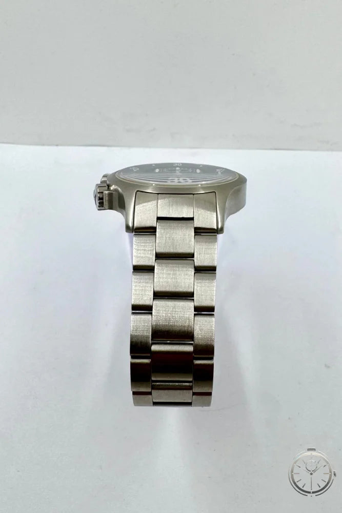 vista posteriore Orologio Hamilton Khaki Navy Automatic Ref. H775151