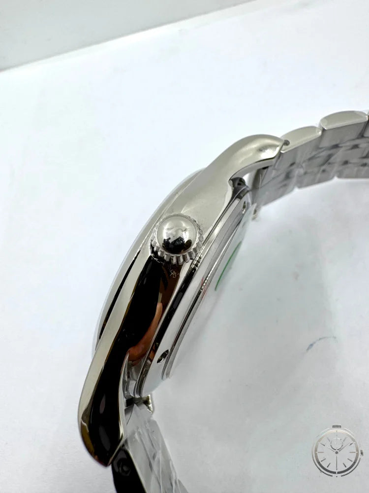 dettaglio corona logata orologio TecnoTempo Moon Phase Automatic