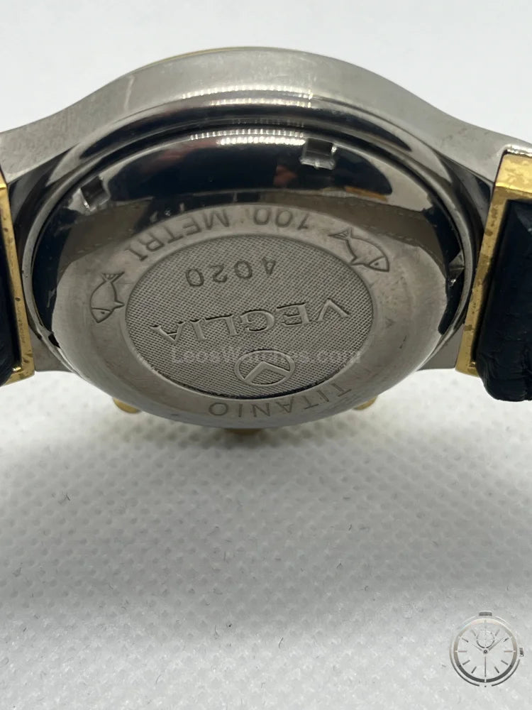 dettaglio fondello orologio Veglia Titanio Cronografo Automatico Valjoux 7750