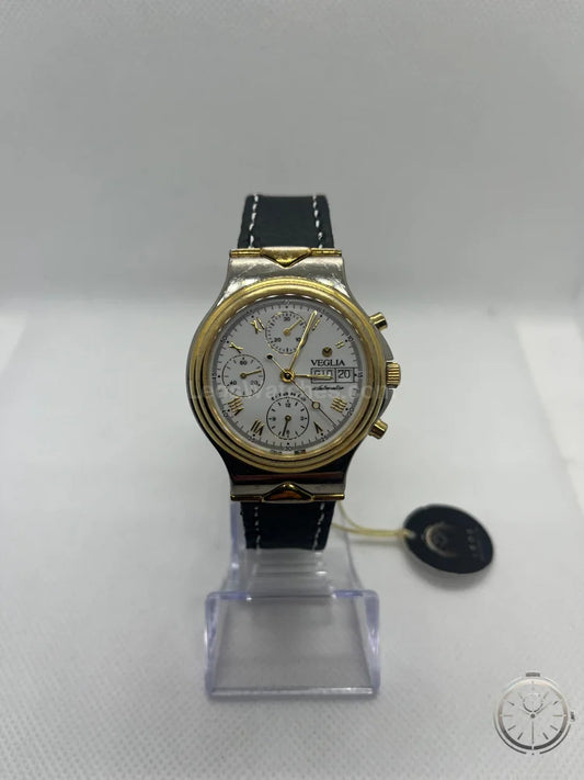 vista frontale orologio Veglia Titanio Cronografo Automatico Valjoux 7750