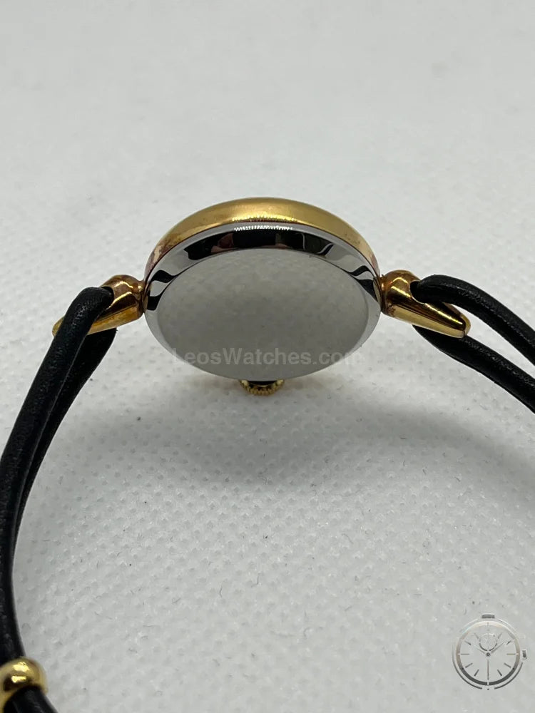 dettaglio fondello orologio Veglia Vintage Donna a Carica Manuale