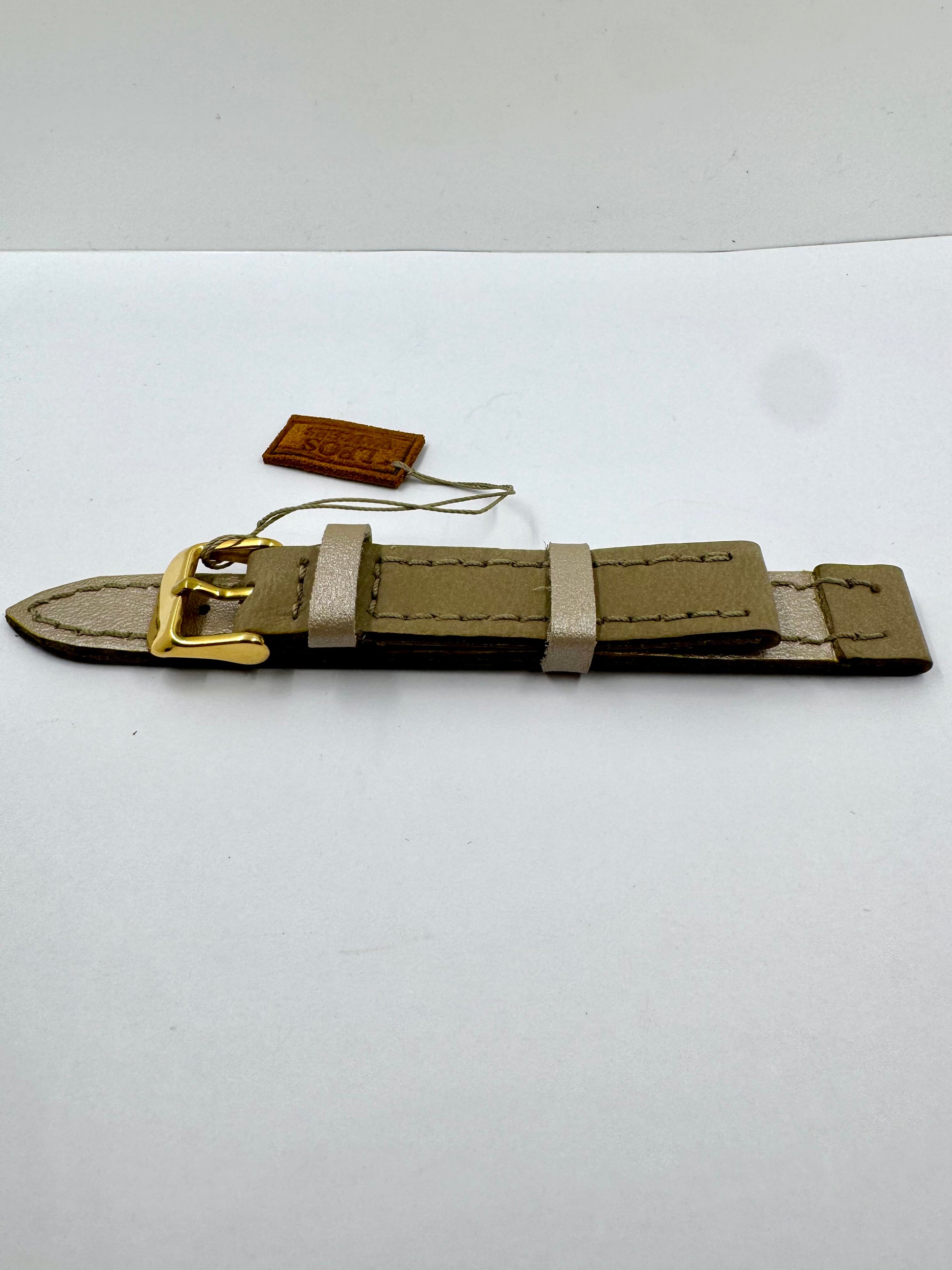 Vista compatta Cinturino Artigianale in Pelle khaki con Fibbia Oro da 14mm
