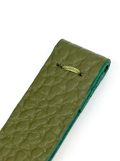 Cinturino Artigianale ESSENTIAL 14mm — Pelle Verde Oliva con Fibbia Silver