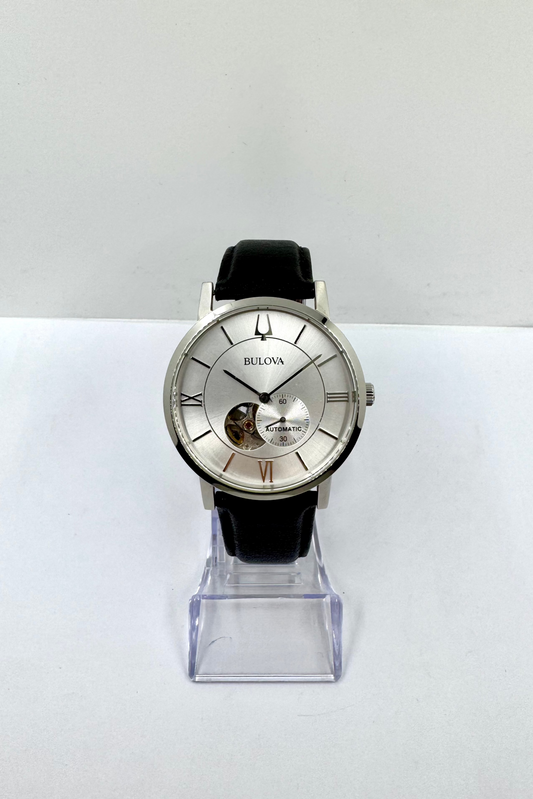 vista frontale Orologio Bulova Clipper Open Heart Automatic
