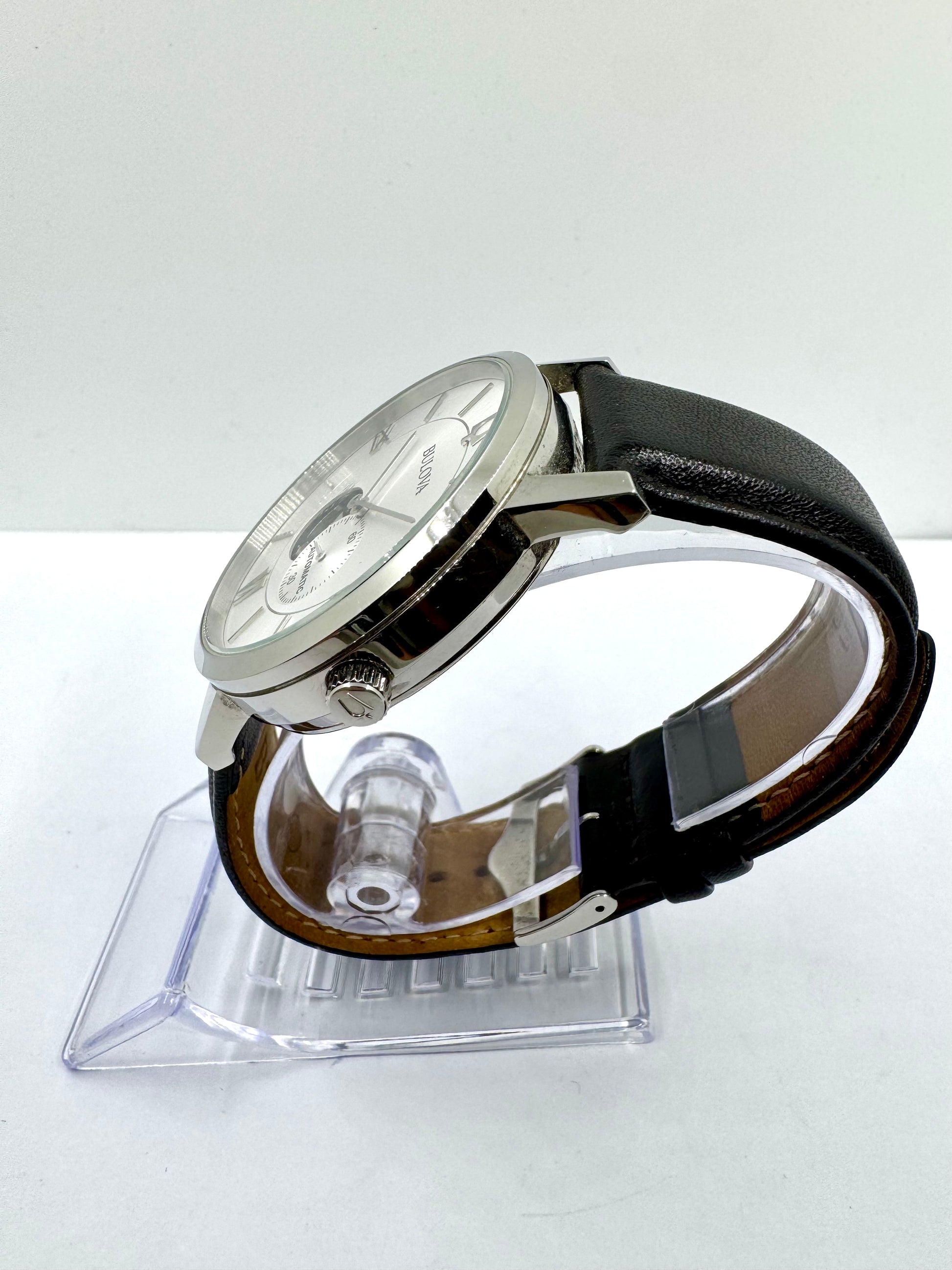 vista lato corona Orologio Bulova Clipper Open Heart Automatic
