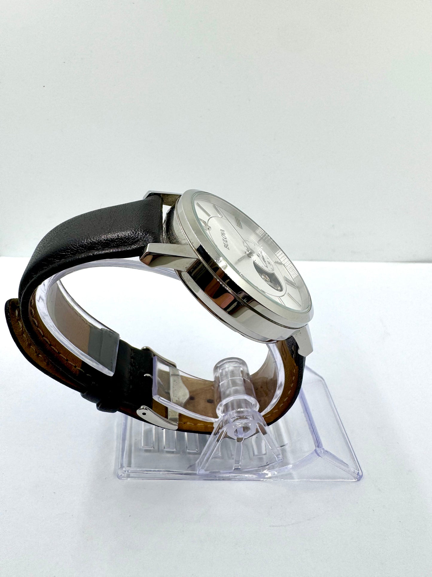 Vista laterale Orologio Bulova Clipper Open Heart Automatic