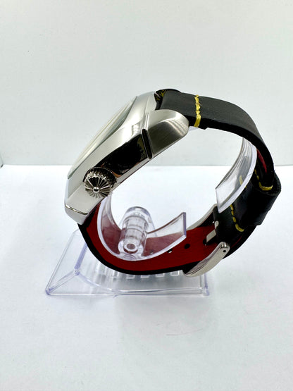 vista lato corona Orologio Locman 1970 Automatic