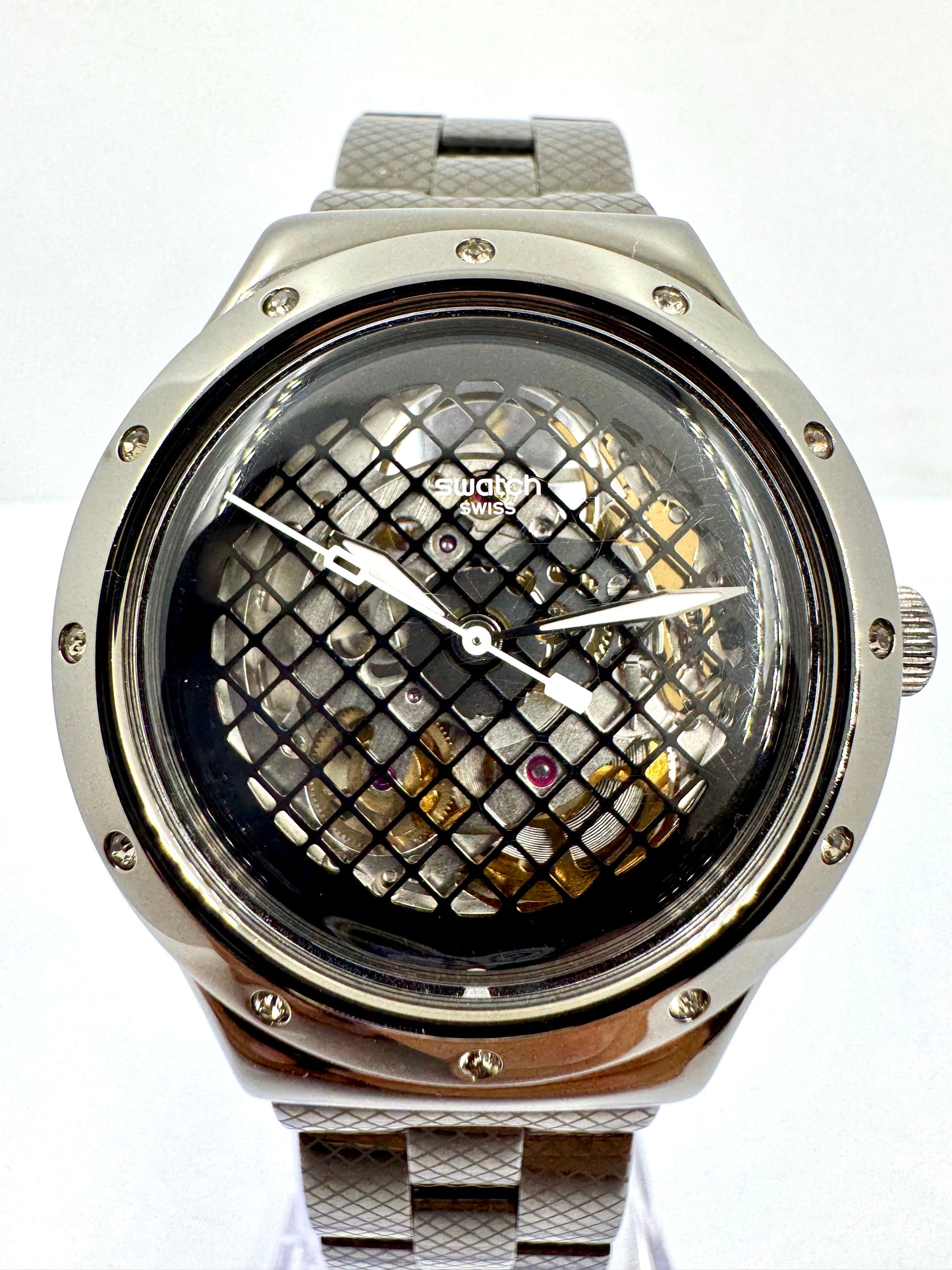 zoom del dial Orologio Swatch VATEL Automatico – Ref. YAB101G