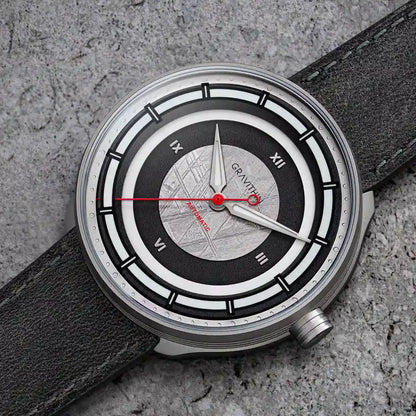 Gravithin Focuscope Silver Cosmo — Con cinturino in pelle