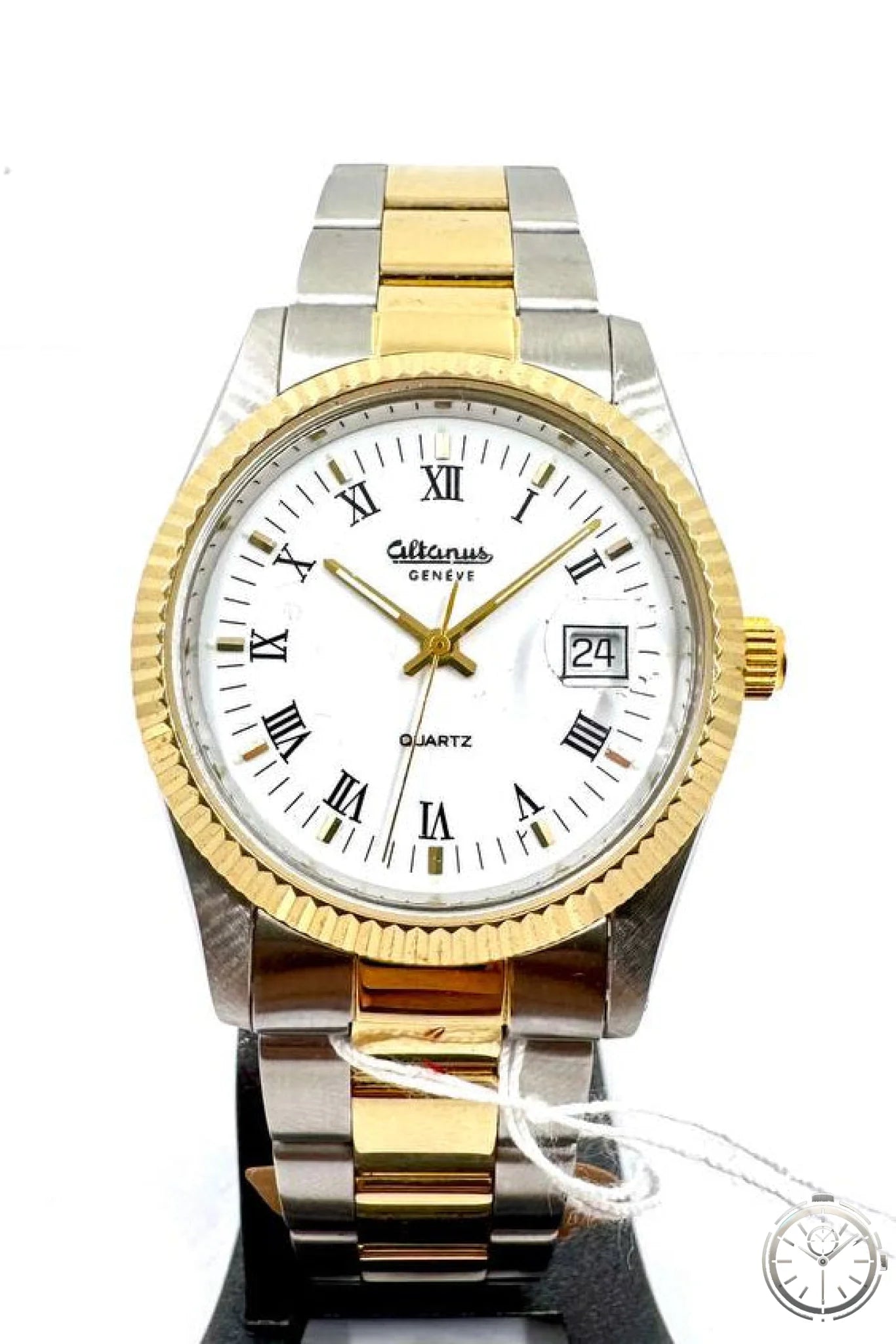 Altanus Genève 7616 Quartz Bicolor — Vista frontale quadrante bianco numeri romani con lunetta fluted dorata e bracciale bicolor