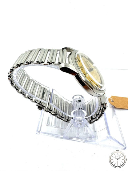 Arcadia Vintage Swiss Made — Vista posteriore con struttura bracciale espansione