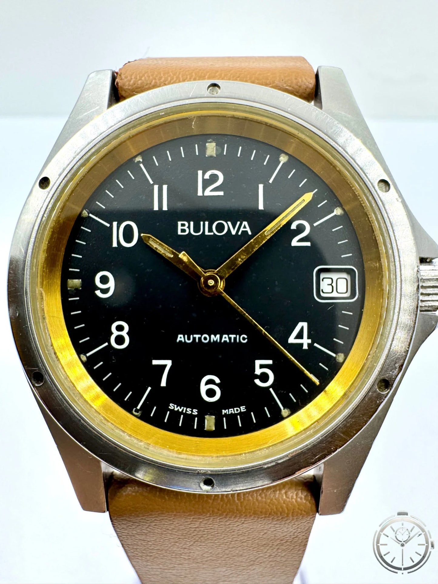 zoom del dial dell'orologio Bulova Automatic 7001 A703 – Swiss Made 34 mm