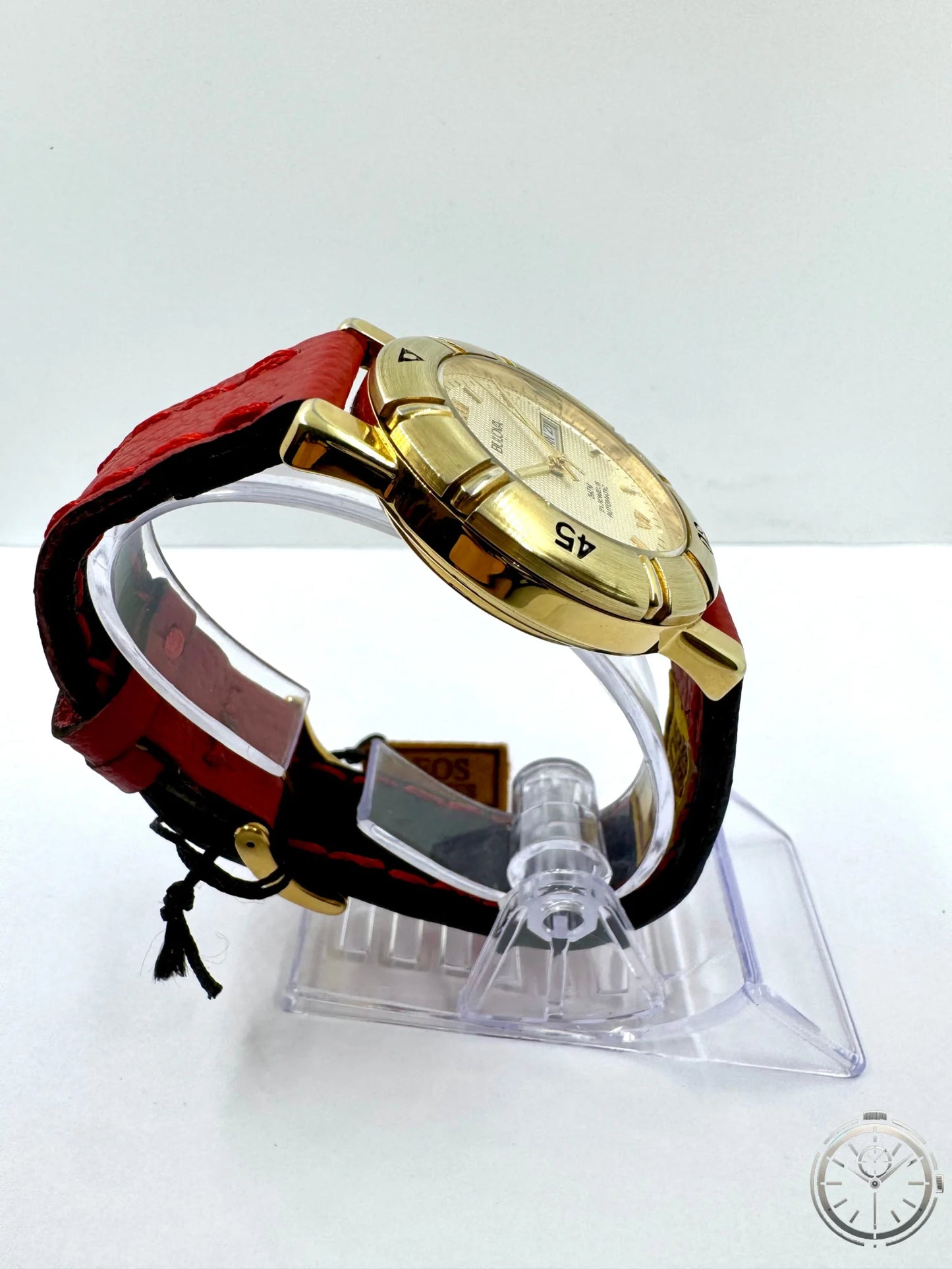 vista laterale orologio Bulova Calendar Automatic con cassa da 38 mm