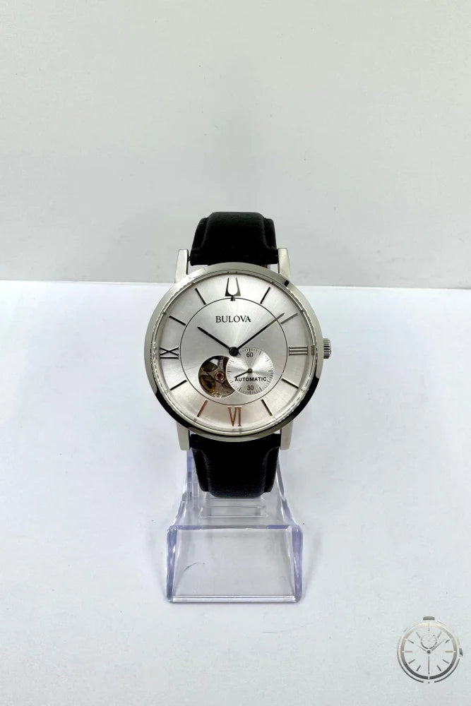 vista frontale Orologio Bulova Clipper Open Heart Automatic