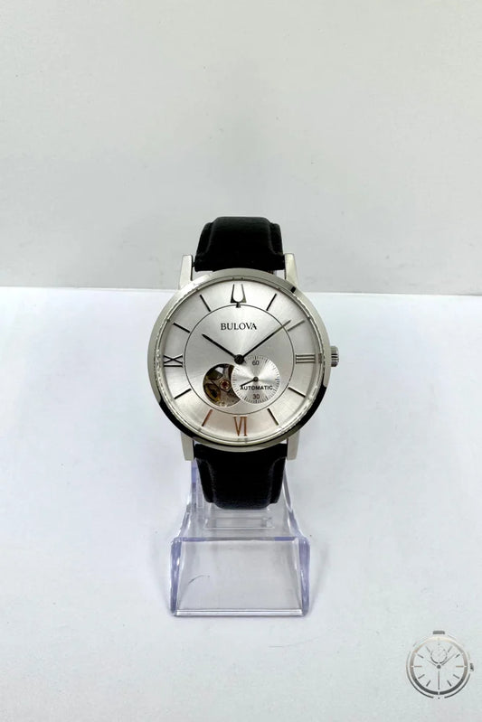 vista frontale Orologio Bulova Clipper Open Heart Automatic