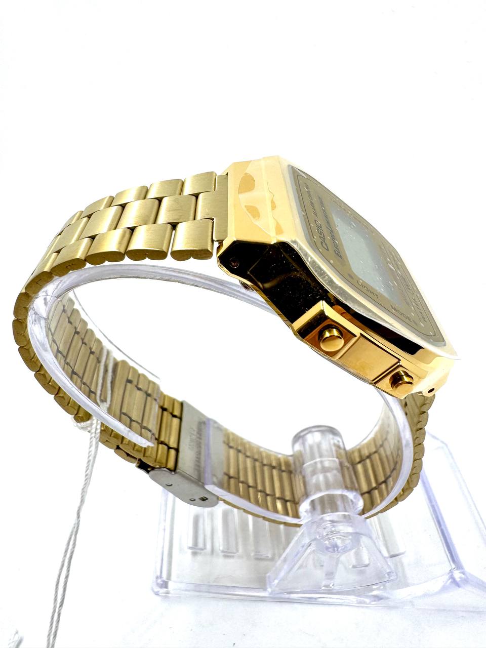 Casio A168WG-9 Vintage Gold — Vista laterale sinistra con pulsanti Light e Mode