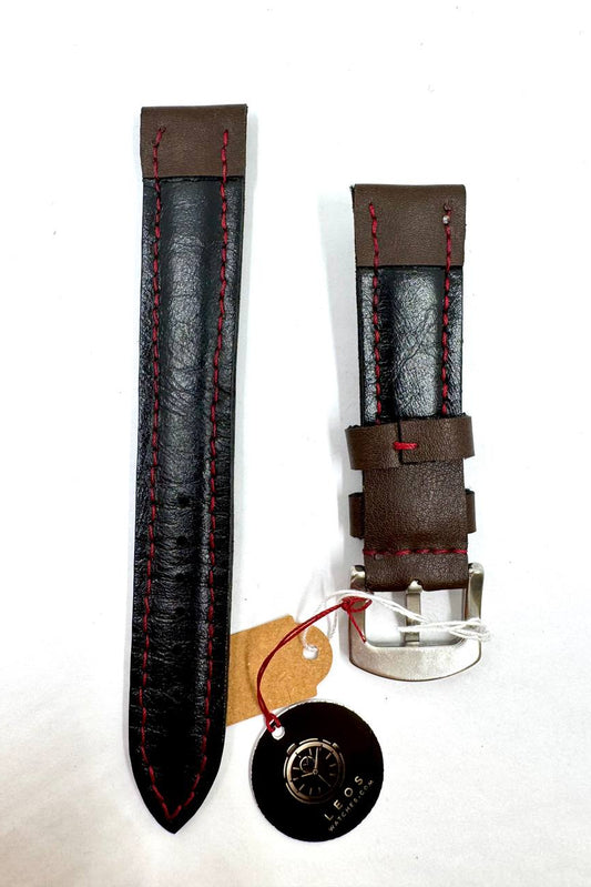 Cinturino Artigianale Classic 20mm — Pelle Vegana di Cactus Marrone con Interno in Vera Pelle Nera — Vista posteriore interno vera pelle nera con cuciture rosse