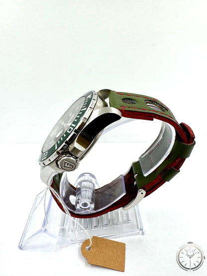 vista lato corona Orologio Festina F20531/5 Automatic Diver 44 mm