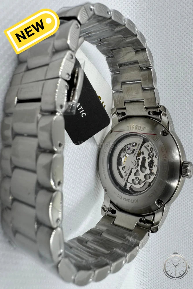 Orologio Fossil Heritage ME3262 visto da steso