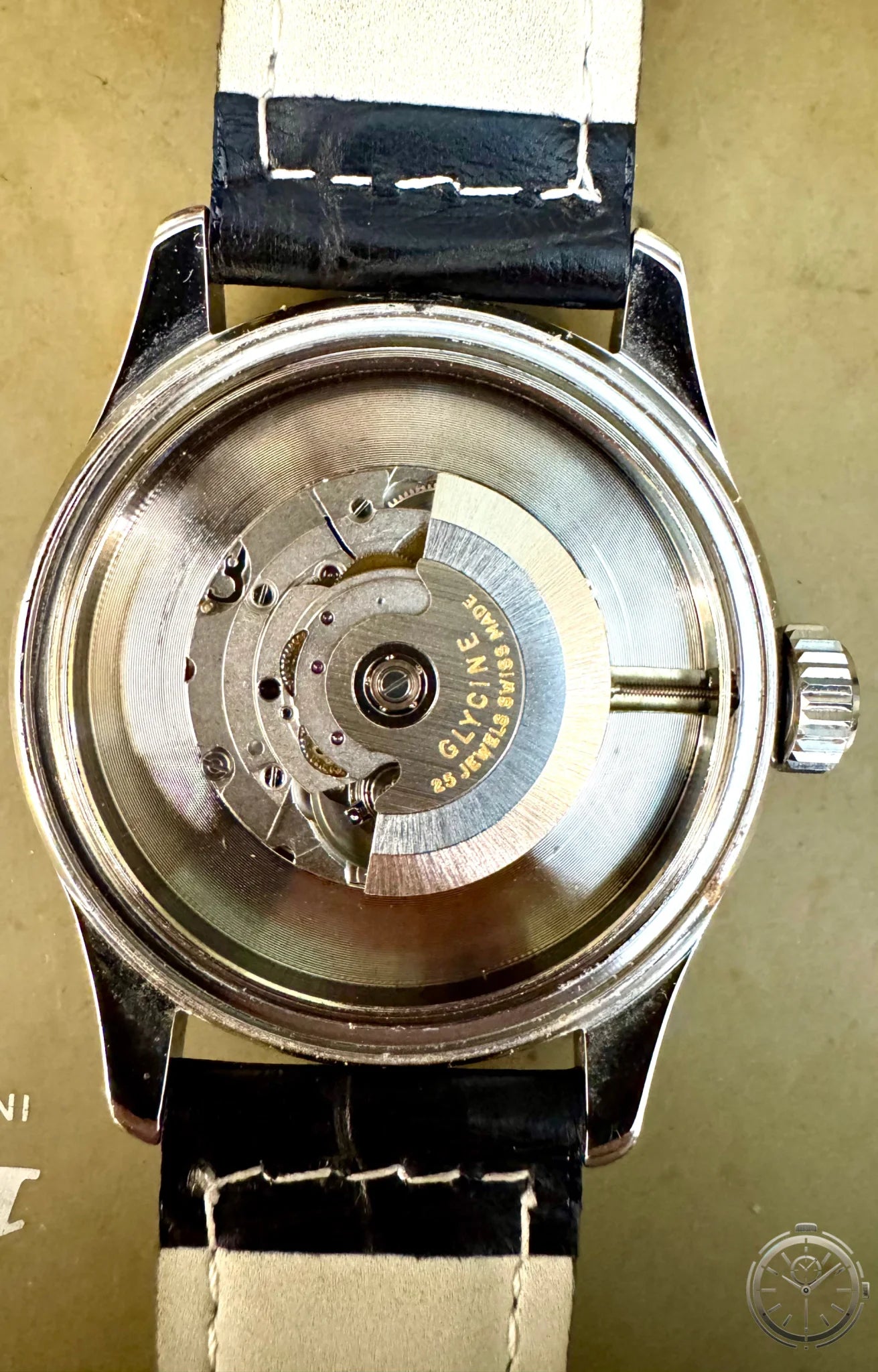 dettaglio movimento orologio Glycine Incursore 3806 Automatico 44mm Swiss Made