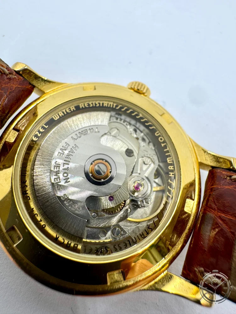dettaglio sul fondello con vista movimento orologio Hamilton Automatic Ref. 6234