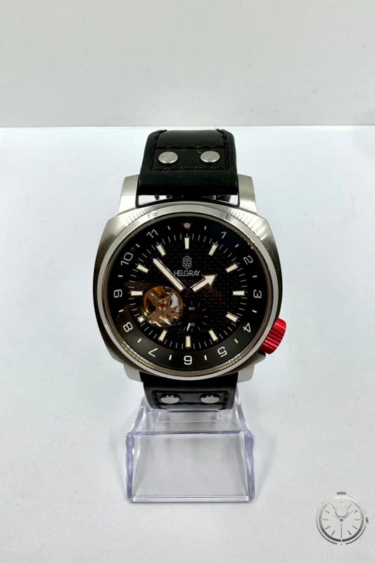 vista frontale orologio Helgray Bomber Automatic Ref. 1711