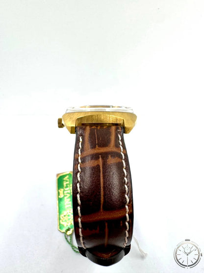 Invicta Swiss Made Carica Manuale 17 Jewels Incabloc — Cassa Bronzo 34mm — Dettaglio cinturino pelle coccodrillo