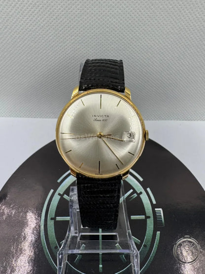 vista frontale Orologio Invicta Vintage Incabloc 25670