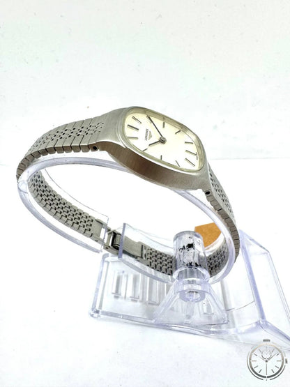 Longines Vintage '70 Donna — Vista lato destro con bracciale brick-link