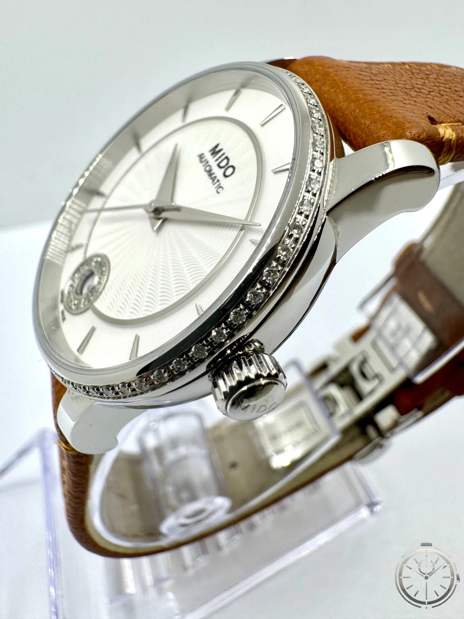 dettaglio lato corona Orologio Mido Baroncelli – Automatico Swiss Made con Diamanti
