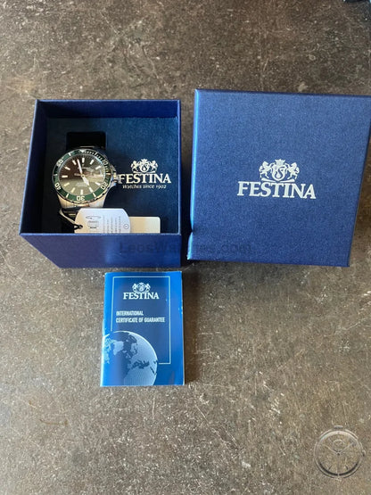 vista del Orologio Festina F20531/2 Eleganza Contemporanea Funzionalità Avanzate full set con confezione e documenti originali