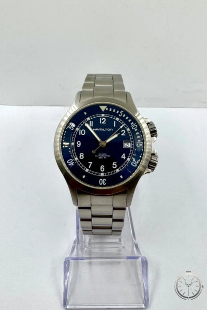 vista frontale Orologio Hamilton Khaki Navy Automatic Ref. H775151