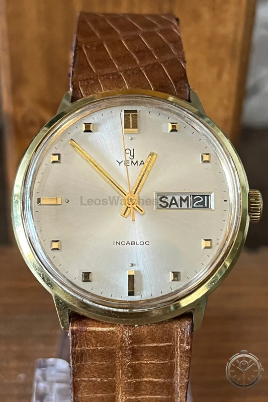 dettaglio quadrante Orologio Yema Incabloc Vintage a carica manuale
