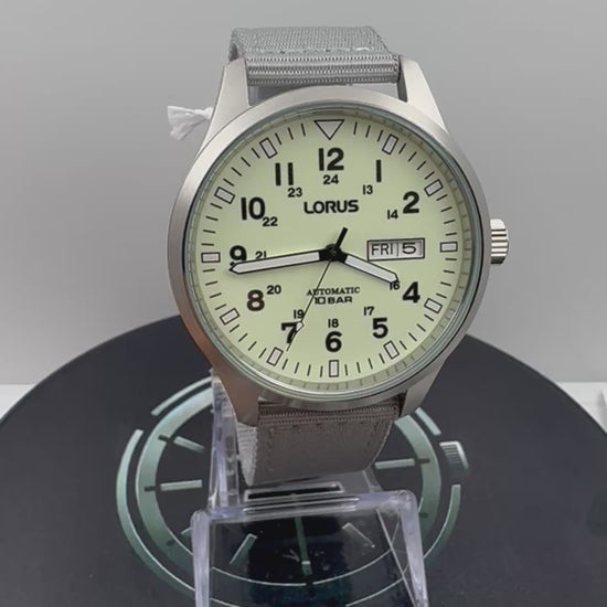 Video Orologio Meccanico Lorus Automatico RL415BX9