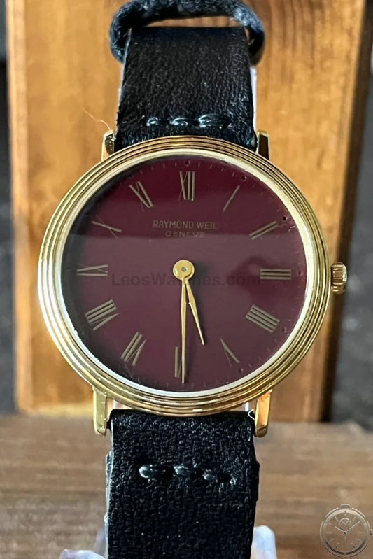 dettaglio quadrante del Raymond Weil Geneve a Carica Manuale - Anni '70