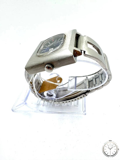 Ricoh Sakura Vintage Automatico — Vista laterale sinistra con bracciale espansione acciaio