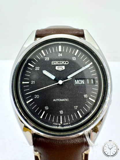 Dettaglio quadrante day-date