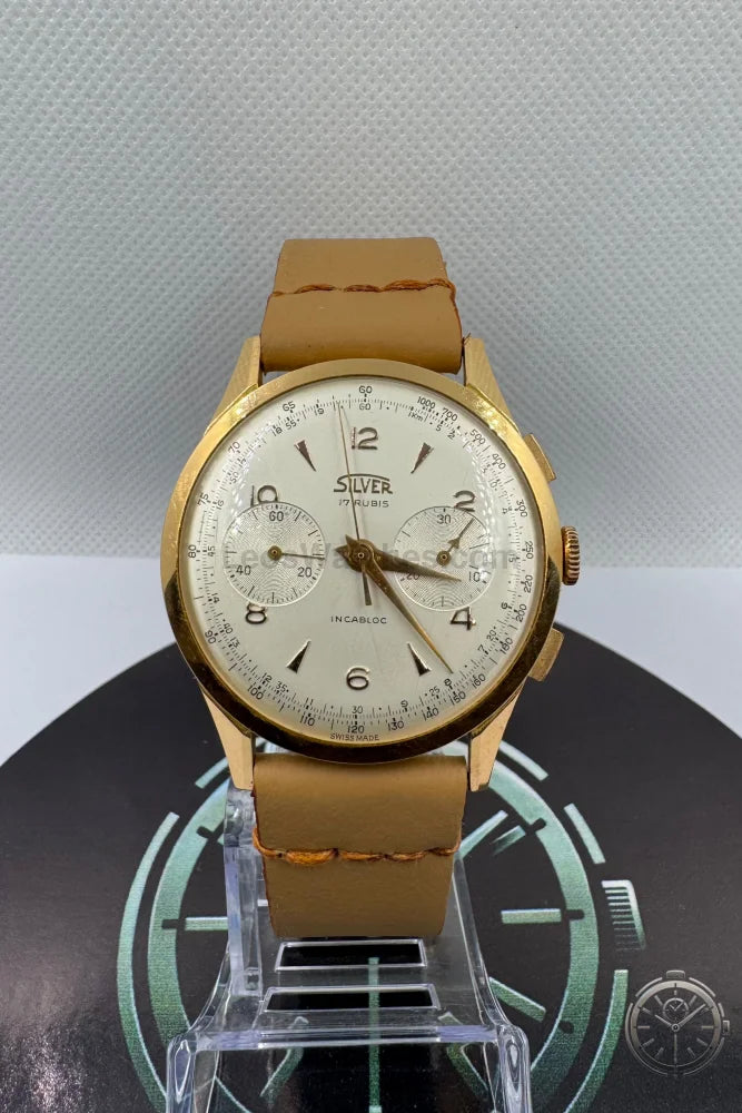 vista frontale Orologio Silver Extra Cronografo Vintage in Oro Massiccio