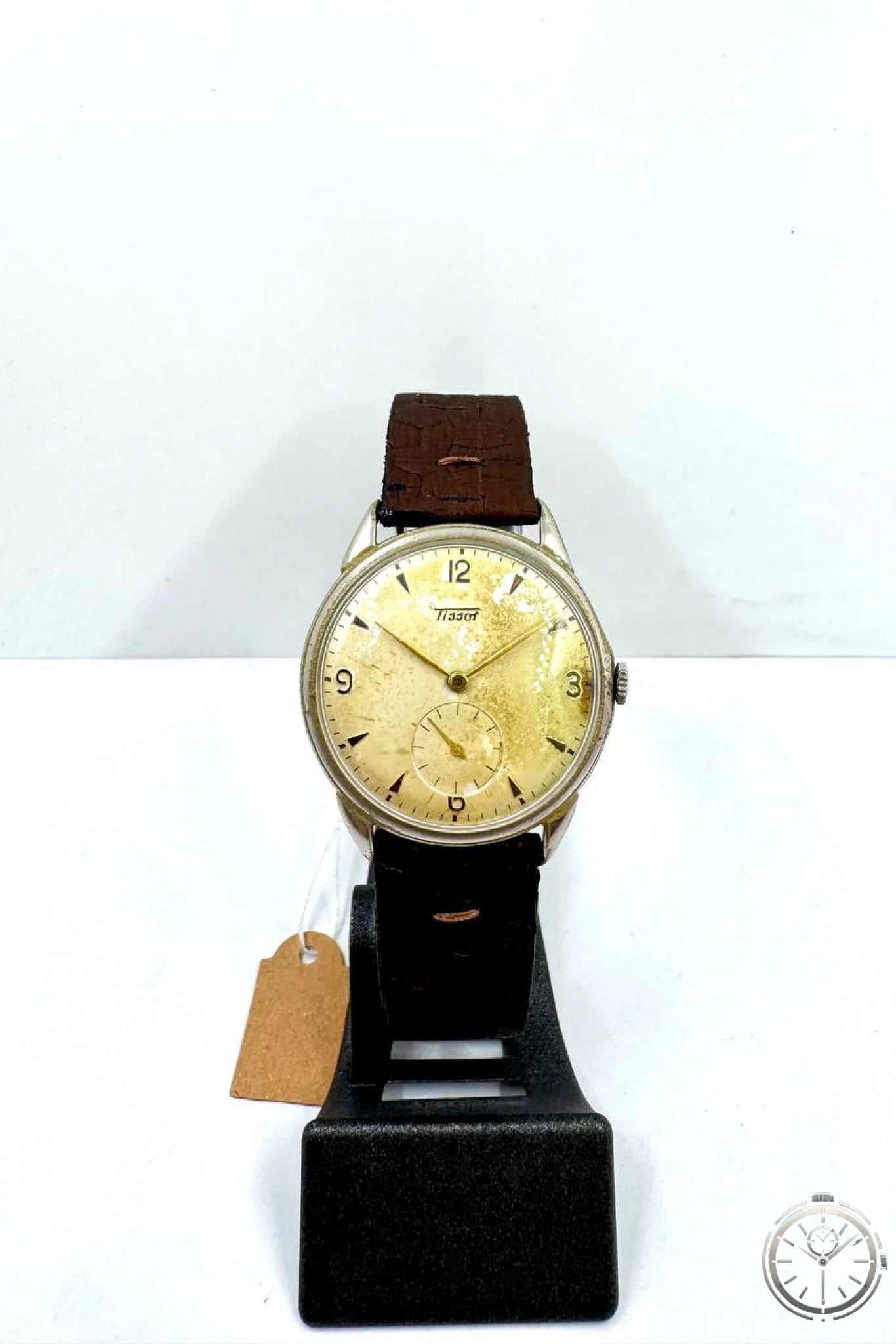 Tissot Ref. 254.855 — Vista frontale completa su supporto