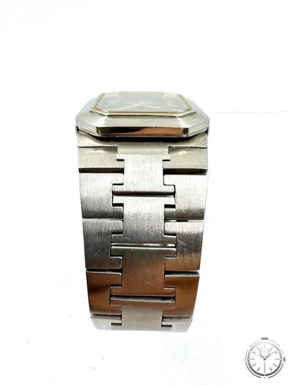 Zodiac King Line Quartz — Vista superiore bracciale in acciaio inox satinato maglie integrate design anni 70